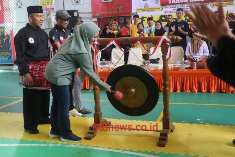 Bupati Luwu Utara Buka Kejuaraan Pencak Silat Antar Pelajar se-Kabupaten Luwu Utara,IDP :Pertahankan Olahraga Pencak Silat Ini