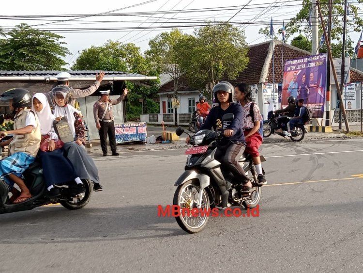 Untuk Cegah Kemacetan dan Kecelakaan Lalu Lintas Satlantas Luwu Utara Laksanakan Commander Wish