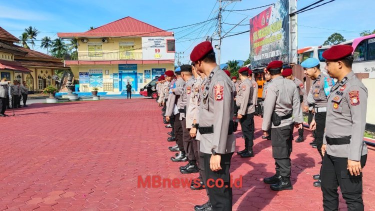 Kapolres Luwu Utara Pimpin Apel Serpas Personel BKO Polda Sulsel dalam Rangka Pam TPS Pemilu 2024